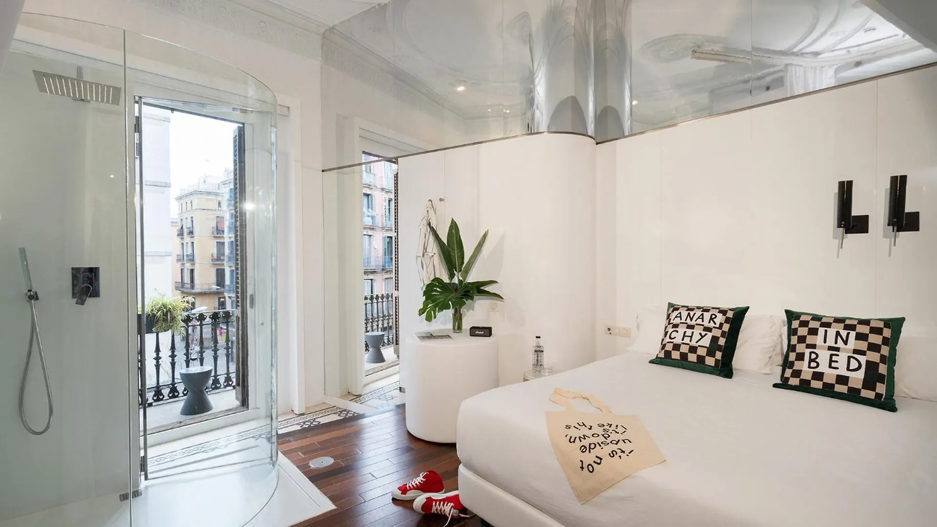 Chic & Basic Born Boutique Hotel Barcelona
