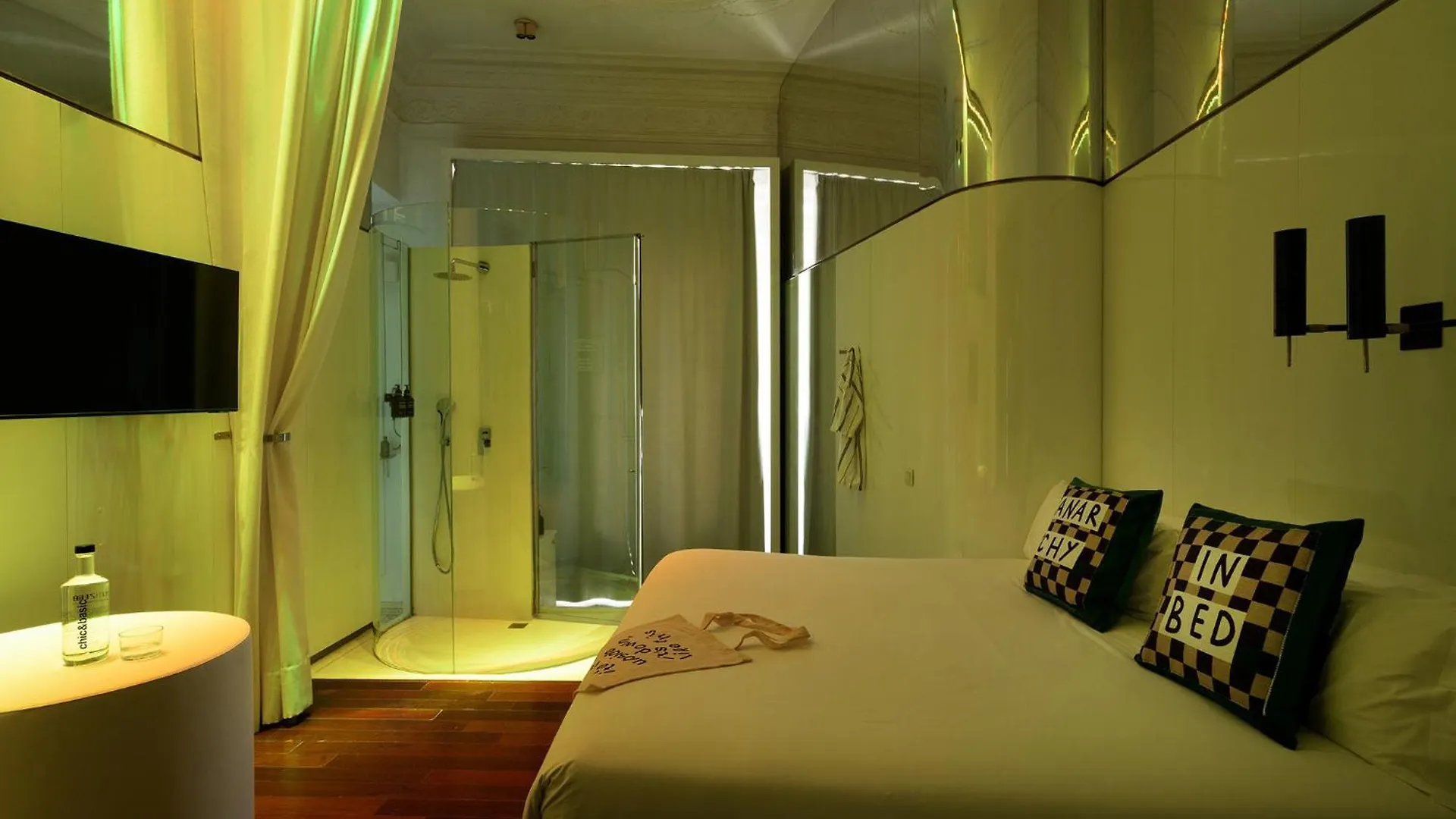 Chic & Basic Born Boutique Hotel Barcelona